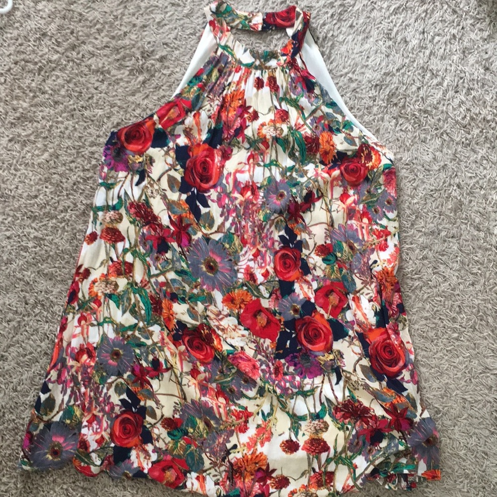 Adorable floral trapeze dress